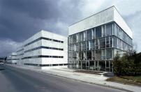 Techno Z - Erweiterung der Fachhochschule in Salzburg Itzling von dem Architekturbro Loudon
