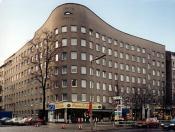 Wohnhaus Bonjour Tristesse am Schlesischen Tor in Berlin (1983)