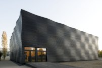 Preis Neubau: Audimax der TU Mnchen in Garching von Deubzer Knig + Rimmel Architekten    