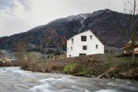 Anerkennung: Pedevilla Architekten, Haus am Mhlbach in Mhlen in Taufers