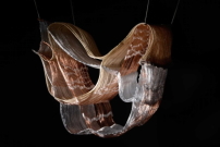Textilskulptur aus der Serie shaping weaves weaving shapes von Ursula Wagner 