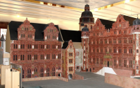 Das historische Modell des Heidelberg Schlosshofes wurde zur Zeit des Heidelberger Schlossstreits angefertigt.  