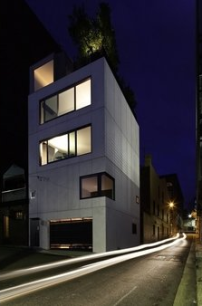 World House of the Year: Small House, Sydney, Australia, Domenic Alvaro (Australia) 