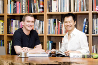 Mun Summ Wong (rechts) und Richard Hassell (links) 