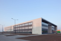 Verwaltungs- und Sozialgebäude der Bodenverkehrsdienste