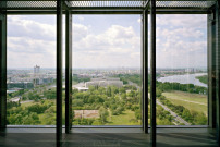 Blick vom Palast Uće. In der Mitte das SIV, die Bundesregierung Jugoslawiens
