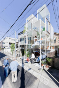 Sou Fujimoto Architects: House NA, Tokio, 2010   