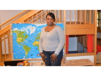 Lehrerin Janice Pratt aus Sierra Leone bekam ein Praktikum in einer Mnchner Kita. 