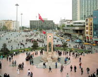 Das Atatürk Kültür Merkezi am Taksim Platz,  Zustand des Gebäudes von 1977 