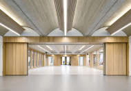 Die Grundschule Freiham-II-Quartierszentrum ist eine der vier Münchner Schulen, die nach dem Lernhauskonzept in modularer Bauweise entstanden.