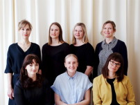 MER, das sind: Julia Hertell, Anna Kontuniemi, Sini Kukkonen, Paula Leiwo, Johanna Brummer, Kaisa Riippi und Jenni Hltt  