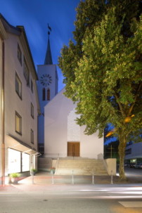 Das Portal der Auferstehungskirche in berlingen von Wandel Lorch Architekten gibt dem Sakralbau ein vllig neues Gesicht.  