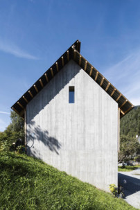Auszeichnung: Das High Performance, Low Tech Haus in Tamins (CH) von Bearth und Deplazes Architekten aus Chur (CH)