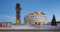 Neues Rathaus, alter Glockenturm  das Stadshus von Henning Larsen will das Kiruna von heute mit dem von gestern verbinden. 