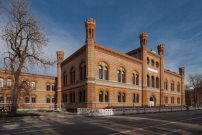 Ende 2018 zog die Fakultät für Design in das vom Büro Staab Architekten renovierte Zeughaus. 