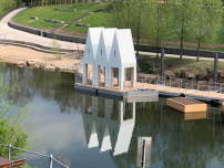 Einer von 16: An der Mündung der Rems steht dieser Badehaus-Pavillon von Mäckler Architekten (Frankfurt).