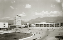 Kulturpalast in Tirana von Eqerem Dobi, Anton Lufi und Sokrat Mosko, 1960 