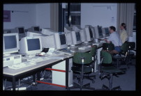 Computerlabor an der TUM Mitte der 1990er Jahre.  