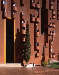 Ricardo Bofill – Taller de Arquitectura: Walden 7, Barcelona, 1975 