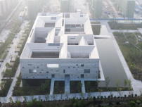 Die Struktur des neuen Kunst- und Kulturzentrums leitet sich aus der lokalen Bautradition ab. 