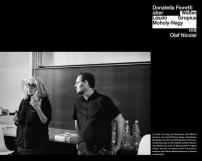 Doppelseite aus der Publikation, Donatella Fioretti und Olaf Nicolai im Gespräch, Foto: Daniel Reh 