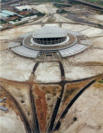 Baustelle des National Arts Theater in Lagos, 1972–77, Technoexportstroy (Bulgarien), Stefan Kolchev u.a. 