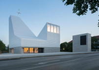 1. Preis: Poings Pfarrkirche Seliger Rupert Mayer von Meck Architekten 