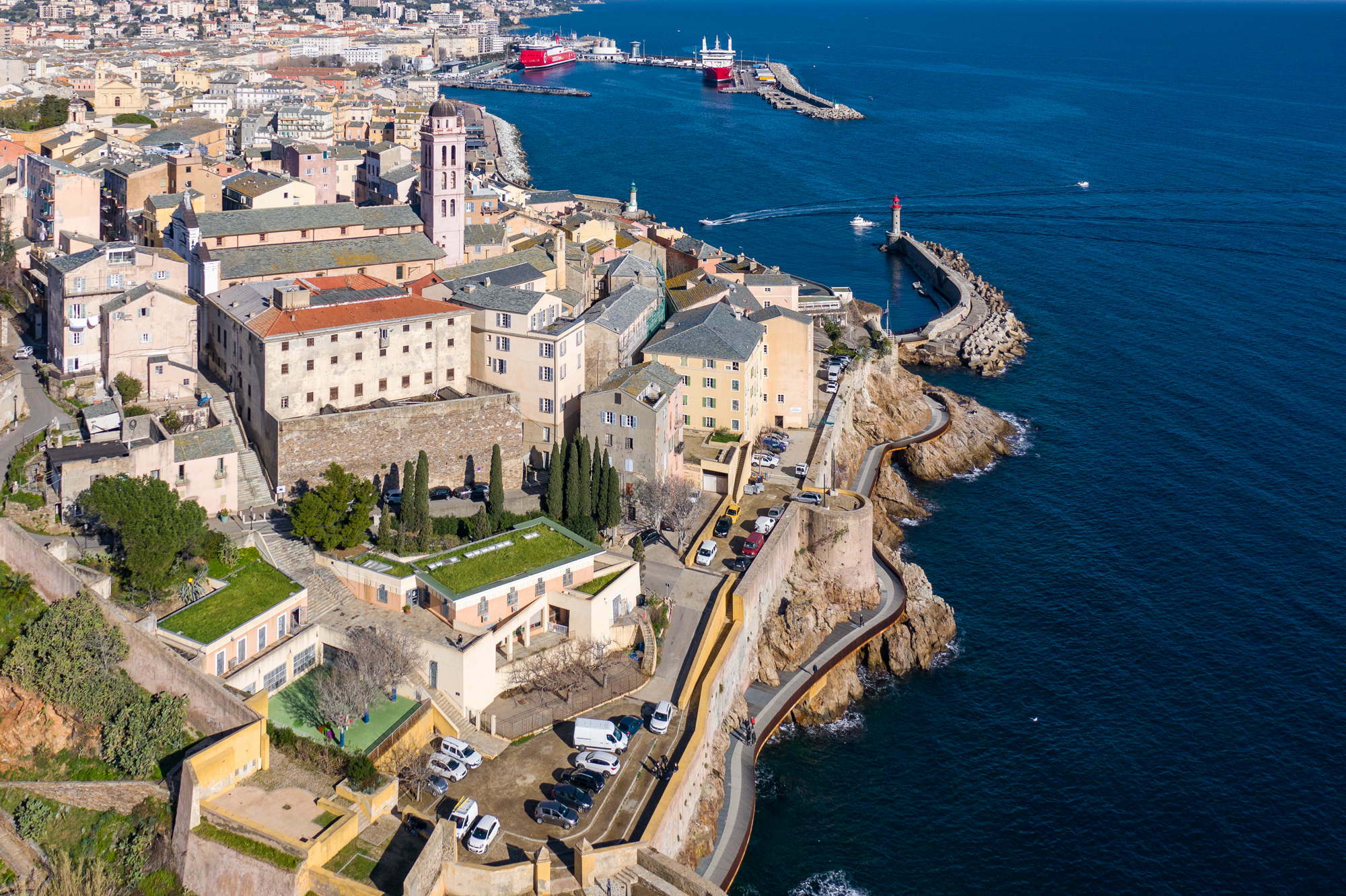 kustenpromenade in bastia von dietmar feichtinger architectes