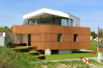 Folge 3: Ein Haus mit Kurven und Kanten in Altenstadt-Schwabniederhofen bei Schongau von Architekturbüro Fritz Offner