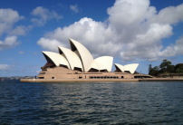 Sydney Opera House nach Entwurf des dnischen Architekten Jrn Utzon. Seit 2007 UNESCO-Welterbe. 