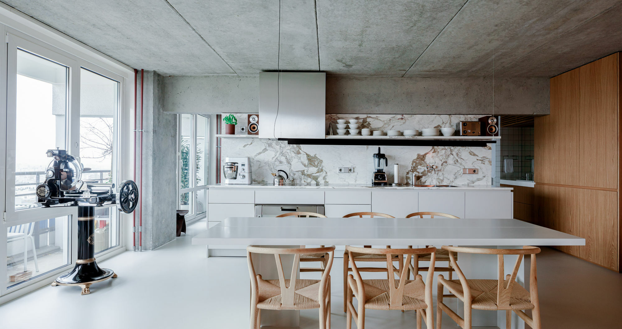 wohnungsumbau von christopher sitzler in berlin