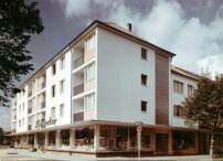 Wohn- und Geschäftshaus Bredow, Marl, 1953 