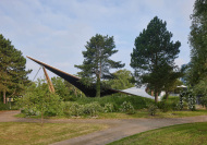 Das krzlich instand gesetzte Sonnensegel im Dortmunder Westfalenpark ist eine hyperbolische Paraboloidschale und komplett aus Holz.