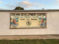 Schild am Haupteingang des Dakawa Development Centre, 2022.  
