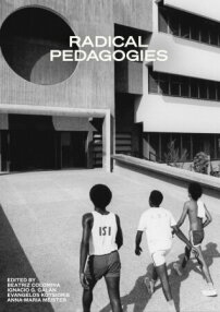 Cover: Der Campus der Universität Ife in Nigeria wurde in den 1960er Jahren von Arieh Sharon geplant 