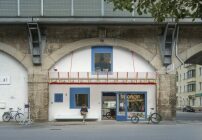 ANA (Lukas Fink, Tobias Fink) & David Fink (Mnchen): Umbau eines Viaduktbogens zum Fahrradladen in Innsbruck, sterreich