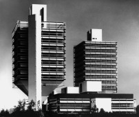 Olivetti Verwaltung Deutschland, Frankfurt am Main, 1969-1972, Architekt: Egon Eiermann  