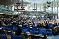 Die Konferenz findet im Plenarsaal des World Conference Center in Bonn statt.