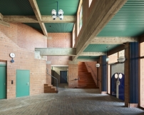 Transformation: Schulanlage Rhrliberg in Cham von Baumgartner Loewe Architekten
