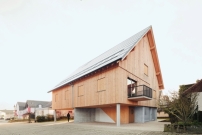 1. Preis 2023: Strohballenhaus Das Musterhaus in Pfaffenhofen von Atelier Kaiser Shen 