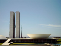 Zentrale Achse von Brasilia: Palazzo Planalto, Prsidentenpalast und Finanzministerium 