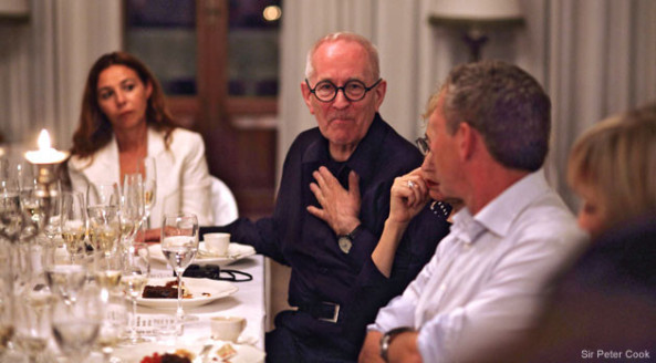 Unseren Bericht zu den erhellenden Gespr�chen im Dark Side Club lesen Sie auf www.designlines.de.