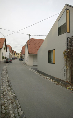 dekleva gregorič arhitekti: XXS HOUSE Ljubljana, Slowenien, 2002 - 2004