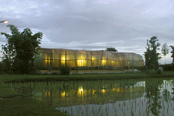 Franois Roche - R&Sie(n) Architects: HYBRID MUSCLE Chiang Mai, Thailand, 2002
